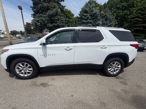 Used 2018 Chevrolet Traverse LT w/ LPO, Floor Liner Package AWD/4WD image 4