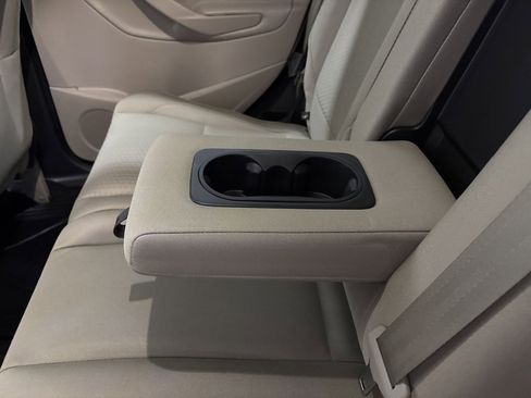 Used 2017 Ford Escape SE image 30