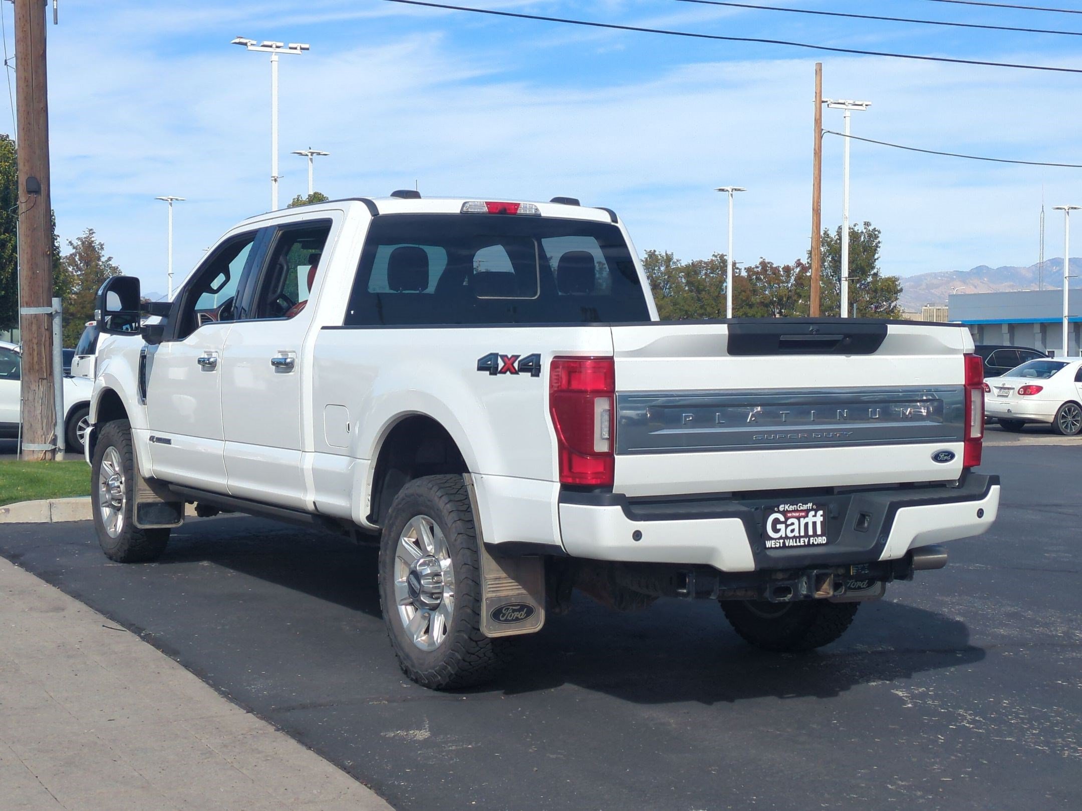 Certified 2021 Ford F350 Platinum AWD/4WD image 9