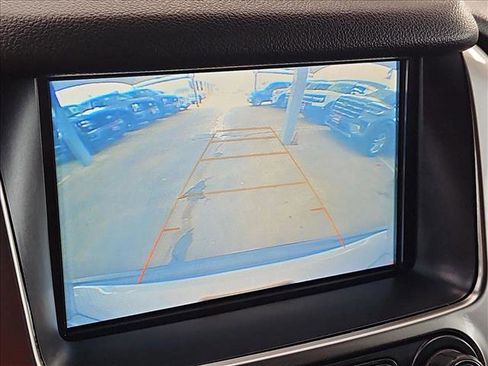 Used 2019 Chevrolet Tahoe LT image 14