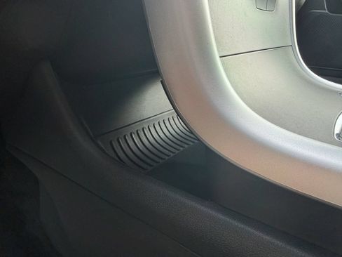 Used 2012 Ford Edge SE FWD image 33