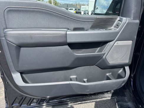 New 2026 Ford F150 Lariat w/ Equipment Group 502A High image 9