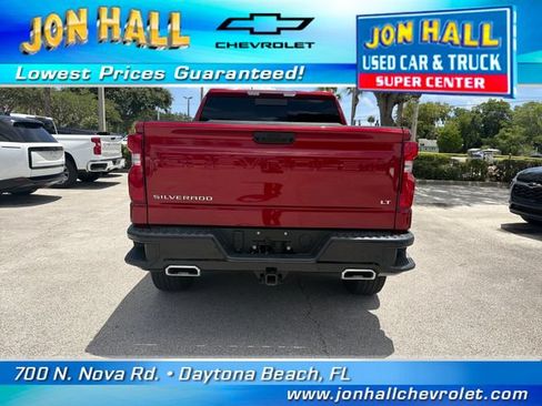 Used 2024 Chevrolet Silverado 1500 LT Trail Boss w/ Convenience Package II AWD/4WD image 8