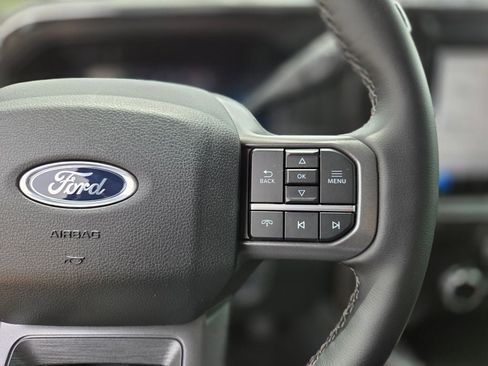 New 2026 Ford F350 Lariat w/ FX4 Off-Road Package AWD/4WD image 24