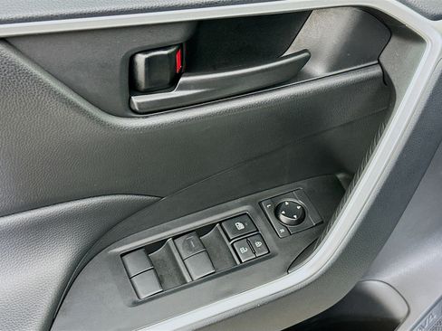Used 2024 Toyota RAV4 LE image 15