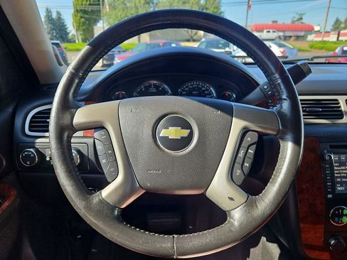 Used 2012 Chevrolet Suburban LTZ AWD/4WD image 14