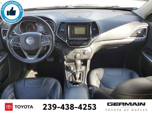 Used 2019 Jeep Cherokee Limited image 18