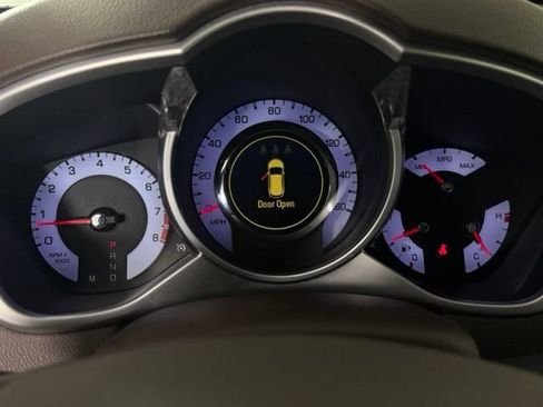 Used 2012 Cadillac SRX Luxury FWD image 16