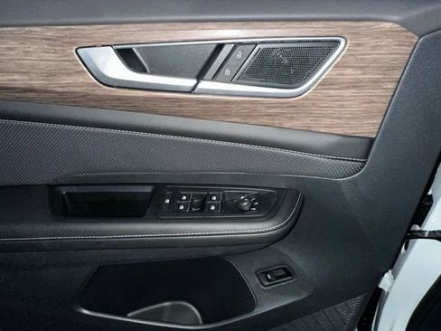 New 2026 Volkswagen Atlas SEL image 21