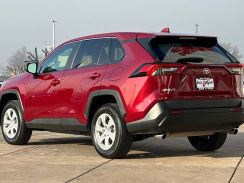 Certified 2024 Toyota RAV4 LE image 7