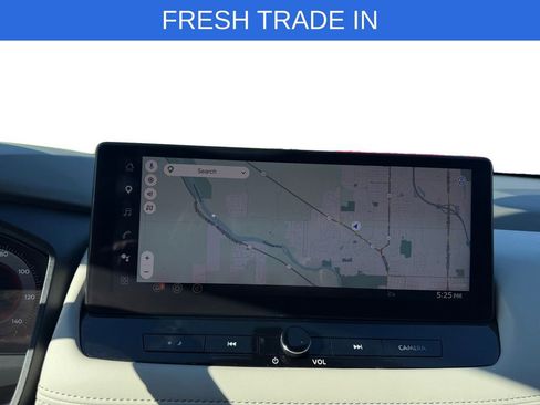Used 2025 Nissan Rogue SL AWD/4WD image 21
