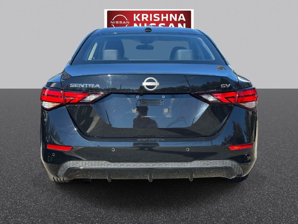 Used 2024 Nissan Sentra SV FWD image 5