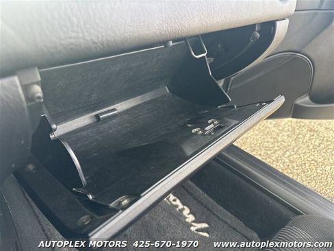 Used 2000 MAZDA MX-5 Miata image 19