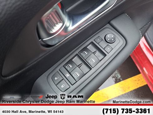 New 2026 Chrysler Pacifica Select image 23