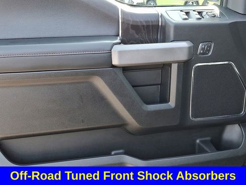 Used 2018 Ford F150 Platinum w/ Equipment Group 701A Luxury image 12