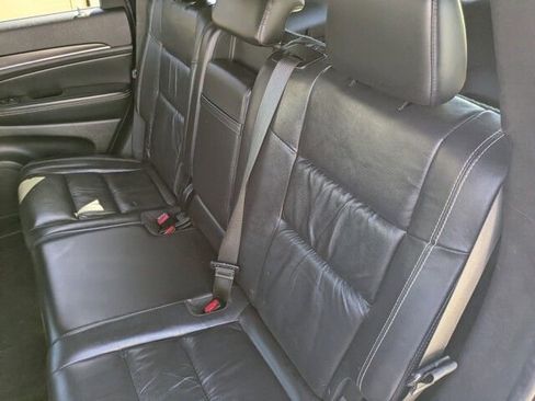 Used 2015 Jeep Grand Cherokee Limited w/ Trailer Tow Group IV image 16