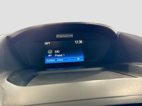 Used 2017 Ford Escape SE w/ SE Cold Weather Package AWD/4WD image 15
