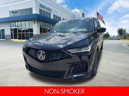 Used 2025 Acura MDX A-Spec image 6