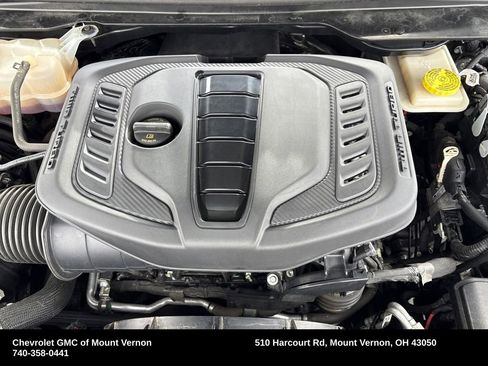 Used 2024 Jeep Wagoneer L Series II w/ Flexible Seating Group image 25