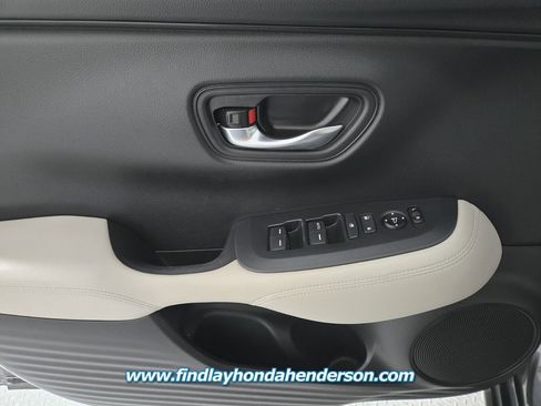Certified 2024 Honda HR-V LX image 23
