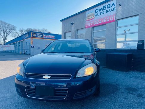 Used 2010 Chevrolet Impala LT image 2