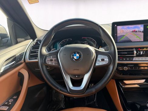 Used 2023 BMW X4 xDrive30i w/ Premium Package image 12
