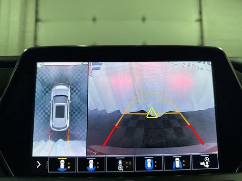 Used 2020 Chevrolet Blazer Premier w/ Driver Confidence II Package image 28