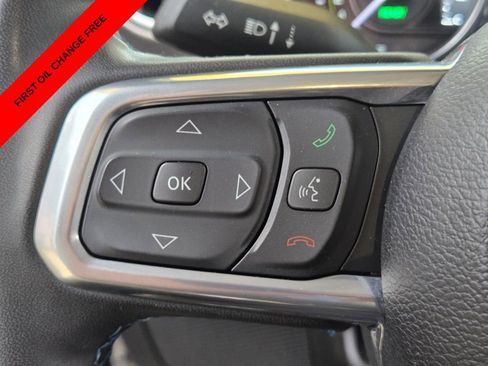 Used 2023 Jeep Wrangler Unlimited Rubicon 4xe w/ Cold Weather Group AWD/4WD image 37