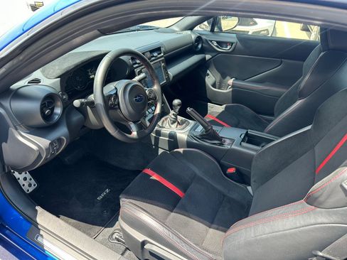 Used 2023 Subaru BRZ Limited RWD image 11
