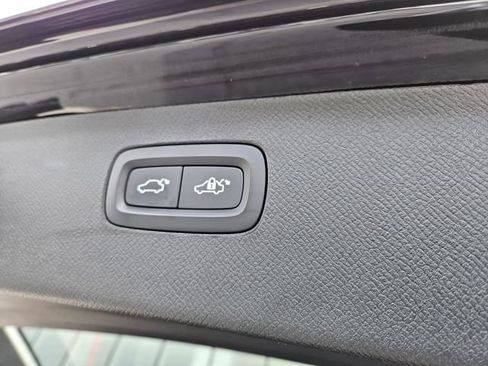 Certified 2024 Volvo XC90 T8 Plus w/ Protection Package Premier AWD/4WD image 13