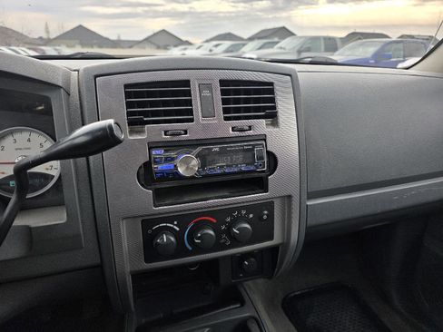 Used 2006 Dodge Dakota SLT w/ Sport Appearance Group image 14