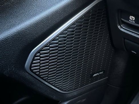 Used 2022 Jeep Grand Cherokee L Limited image 17