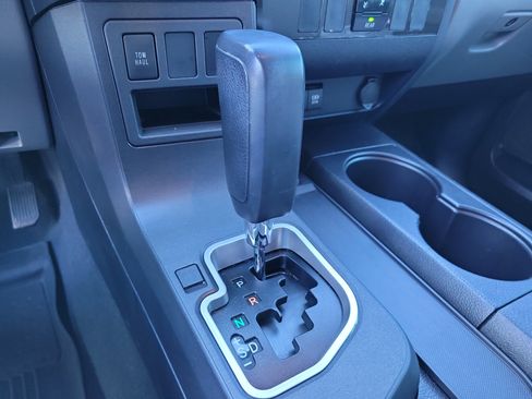 Certified 2022 Toyota Sequoia SR5 image 20