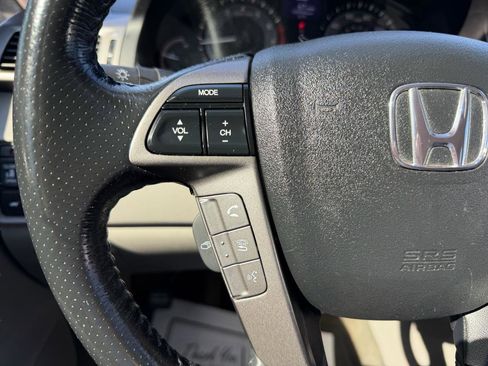 Used 2016 Honda Odyssey Touring Elite image 56