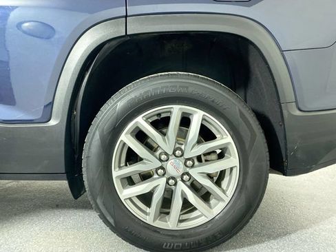 Used 2017 GMC Acadia SLE w/ Driver Alert Package I AWD/4WD image 6