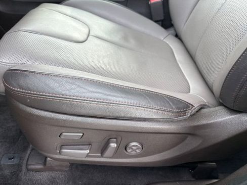 Used 2019 Hyundai Santa Fe AWD image 12