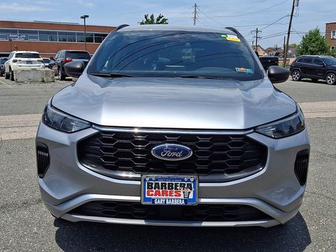 Used 2024 Ford Escape ST-Line AWD/4WD image 2