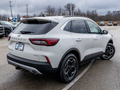 New 2026 Ford Escape Platinum w/ Premium Technology Package image 3