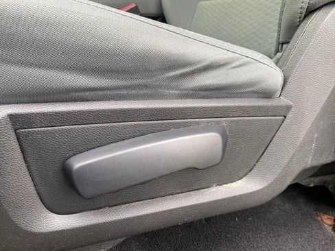 Used 2018 RAM 1500 Express w/ Express Value Package image 10