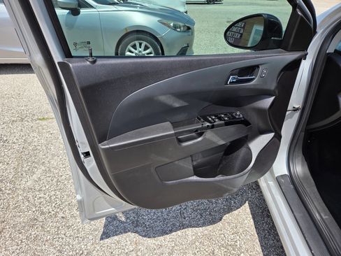 Used 2015 Chevrolet Sonic RS w/ Advanced Safety Package FWD image 12