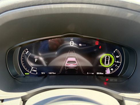 Certified 2024 MAZDA CX-90 Plug-In Hybrid w/ Premium Plus AWD/4WD image 11