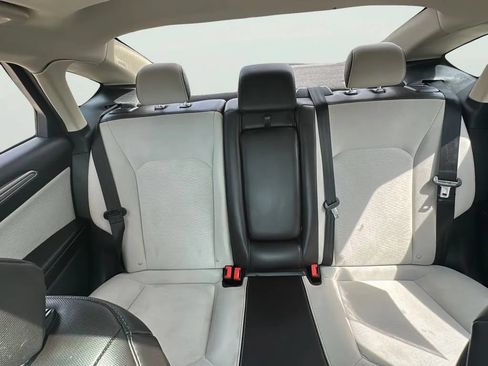 Used 2020 Ford Fusion SE w/ Equipment Group 151A FWD image 19