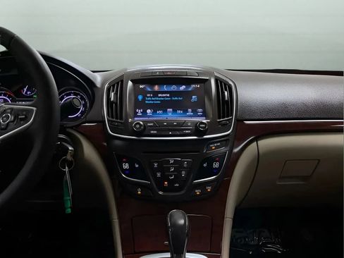 Used 2016 Buick Regal FWD image 20