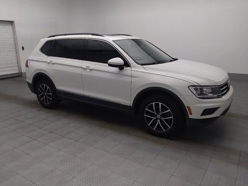 Used 2021 Volkswagen Tiguan SEL FWD image 11