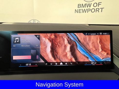 Certified 2025 BMW X3 xDrive30i w/ M Sport Package AWD/4WD image 7
