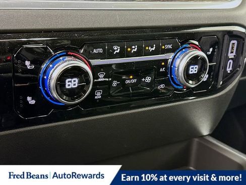 New 2026 GMC Sierra 1500 Elevation w/ Preferred Package AWD/4WD image 11