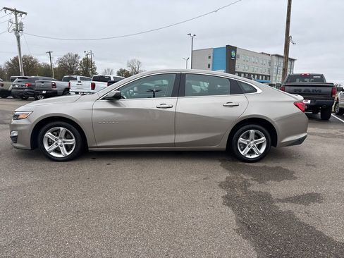 Used 2024 Chevrolet Malibu LT image 4