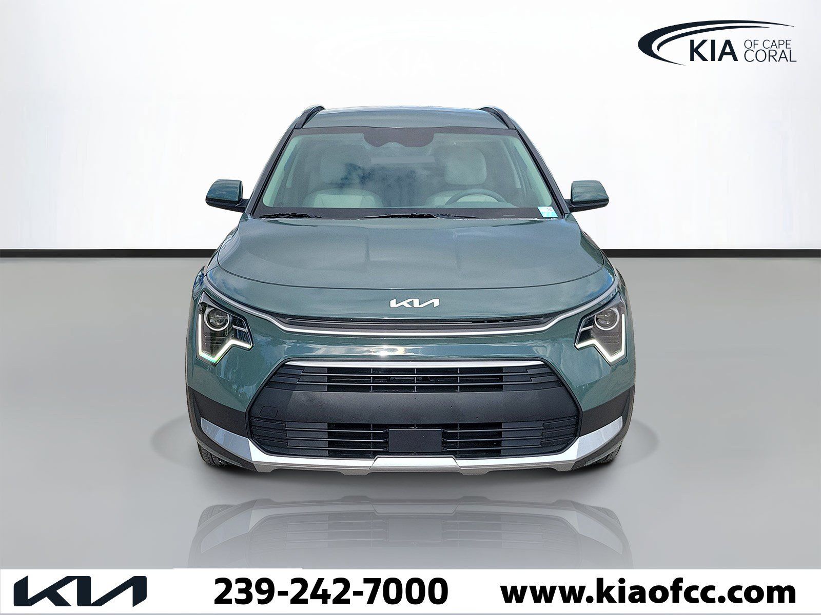 New 2026 Kia Niro EX FWD image 2