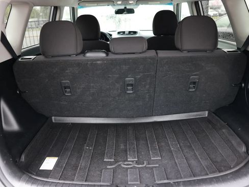 Used 2015 Kia Soul FWD image 15