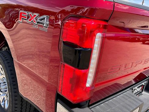 New 2026 Ford F250 4x4 Crew Cab Super Duty image 14